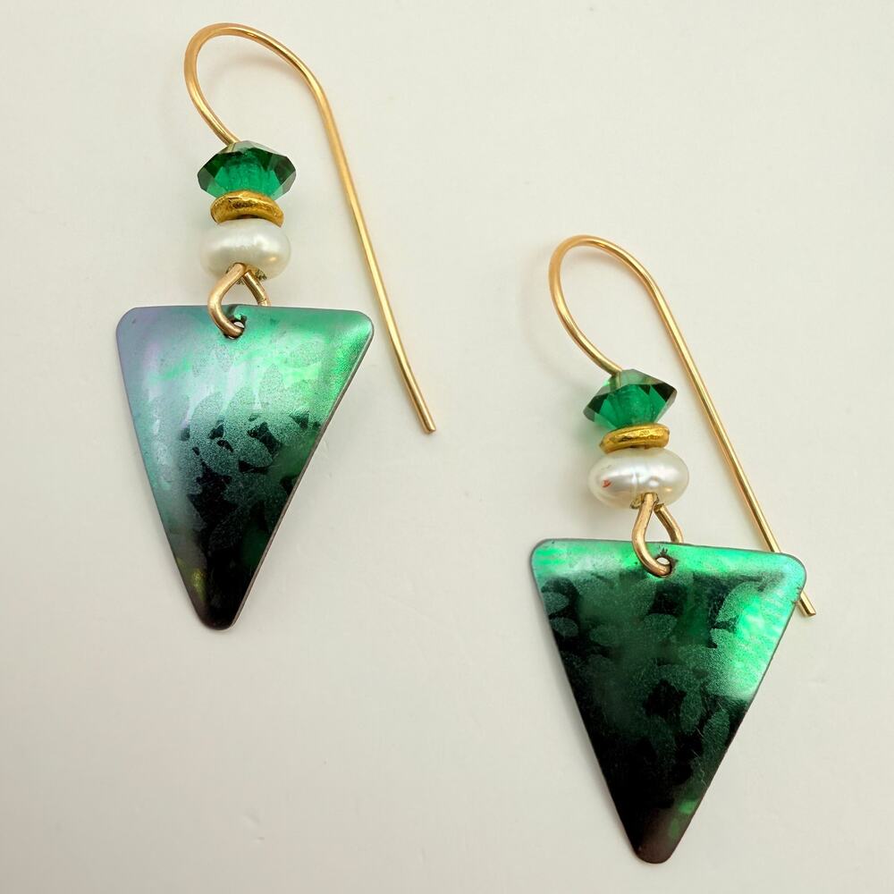 Unsigned Holly Yashi Niobium Triangle Floral Earrings Pearl Green Crystal 14k GP